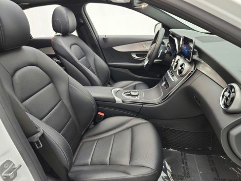 Used 2020 Mercedes-Benz C 300 Sedan image 19