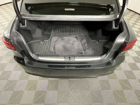 Used 2023 Lexus LS 500 image 27