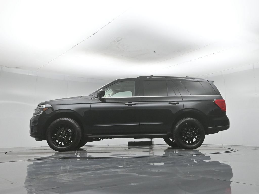 Certified 2024 Ford Expedition XLT AWD/4WD image 52