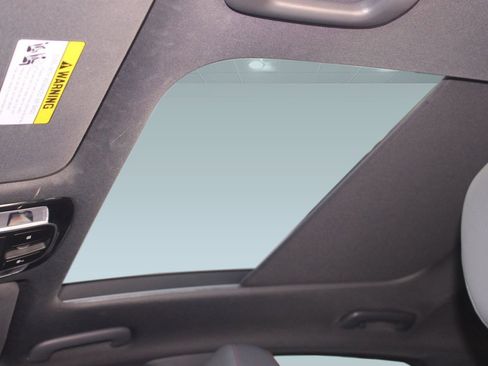 Used 2021 Hyundai Sonata SEL Plus w/ Tech Package image 16