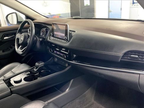 Used 2023 Nissan Rogue SL AWD/4WD image 14