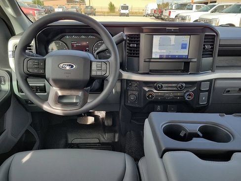 New 2026 Ford F350 XL w/ XL Off-Road Package AWD/4WD image 17