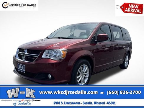 Used 2020 Dodge Grand Caravan SE FWD image 11
