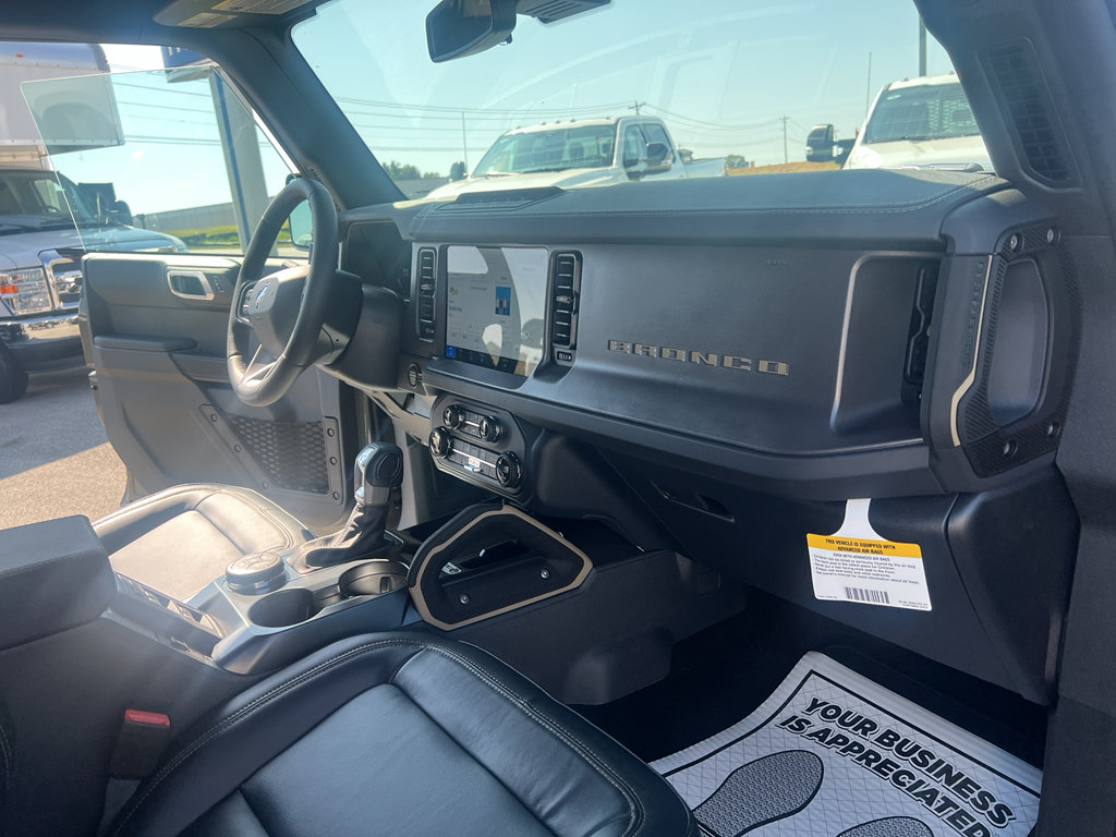 Certified 2025 Ford Bronco Badlands AWD/4WD image 31