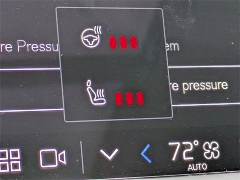 Used 2024 Volvo XC60 B5 Plus image 26