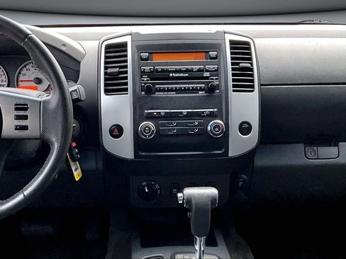 Used 2011 Nissan Xterra PRO-4X image 9