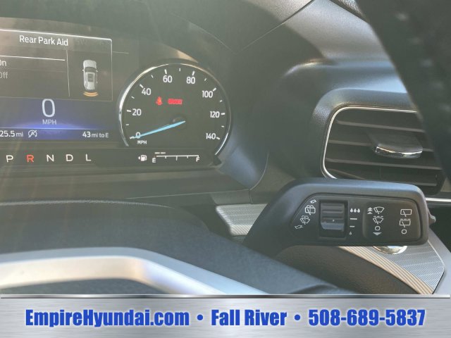 Used 2023 Ford Explorer XLT w/ Equipment Group 202A AWD/4WD image 31