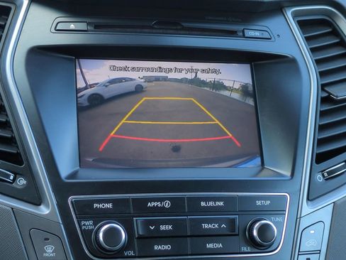 Used 2017 Hyundai Santa Fe SE w/ Cargo Package AWD/4WD image 17