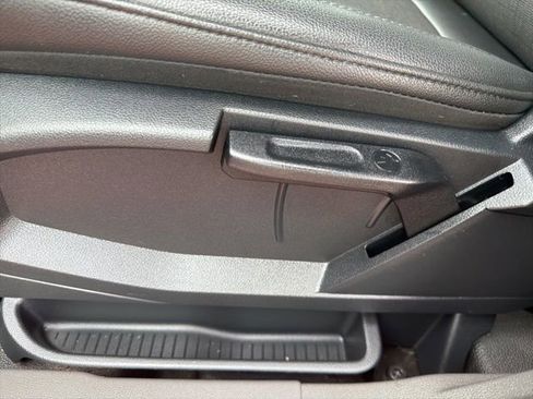 Used 2023 Ford Transit Connect XL image 19