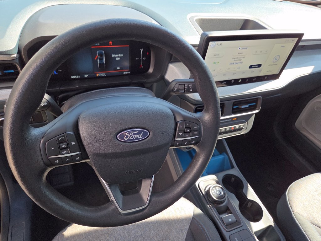 Used 2025 Ford Maverick XLT w/ Equipment Group 301A AWD/4WD image 34