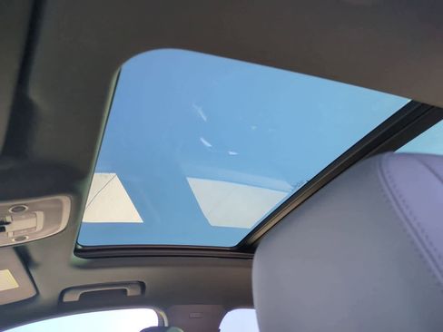 Used 2023 Audi Q3 2.0T Premium Plus w/ Premium Plus Package image 18