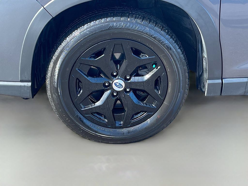 Used 2024 Subaru Forester Premium AWD/4WD image 30