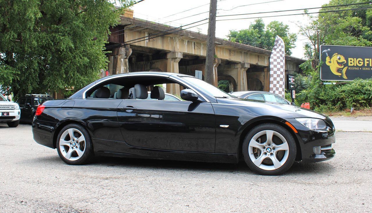 Used 2013 BMW 335i Convertible RWD image 11