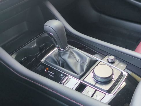 New 2026 MAZDA MAZDA3 Carbon image 32