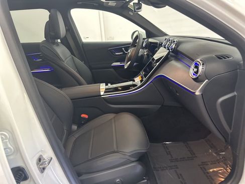 New 2026 Mercedes-Benz GLC 300 image 28