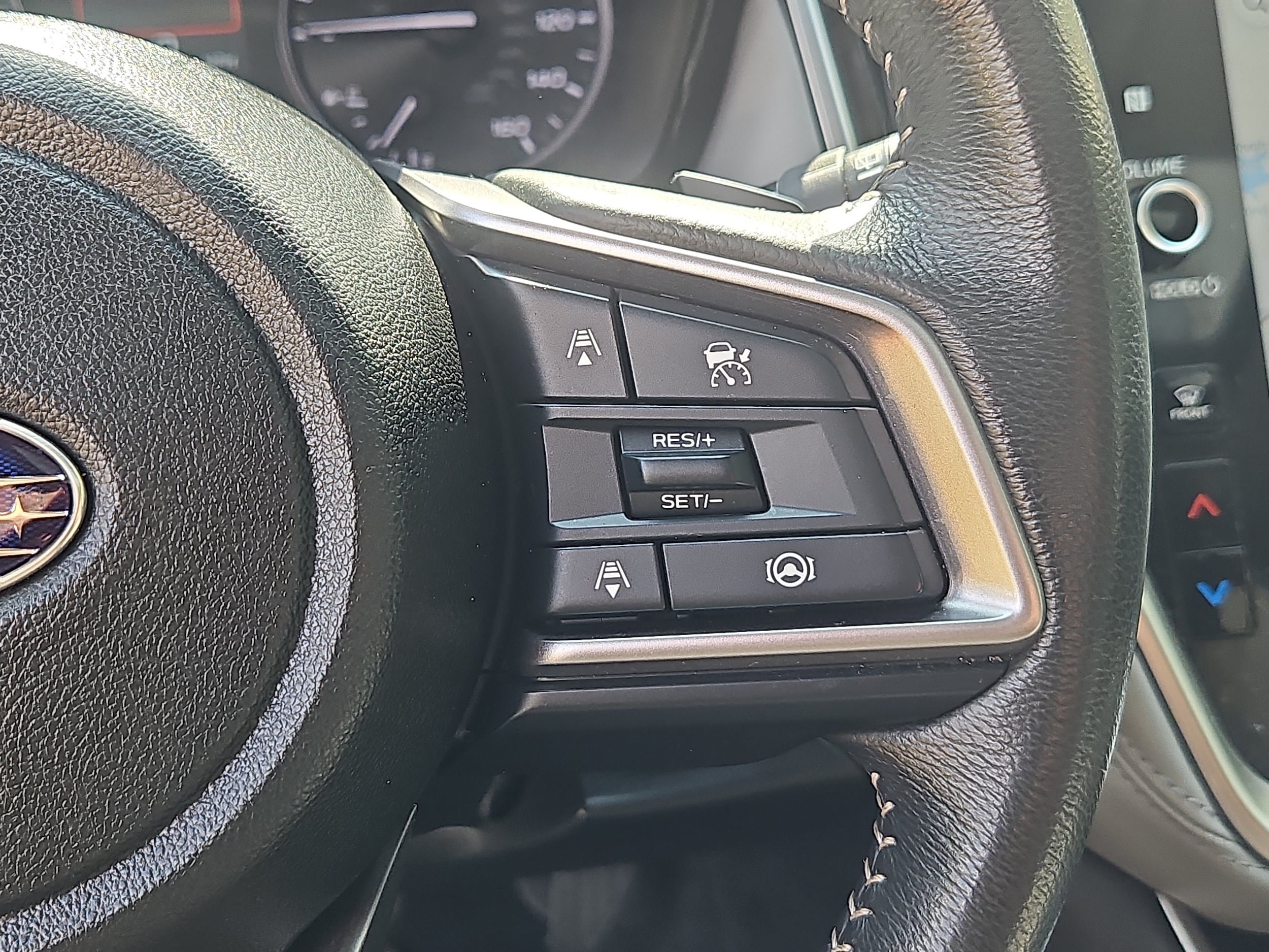 Certified 2024 Subaru Outback Premium AWD/4WD image 19