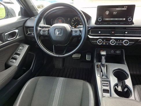Used 2022 Honda Civic Sport image 14