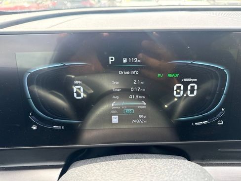 Used 2025 Kia Sportage EX w/ EX Premium Package AWD/4WD image 5