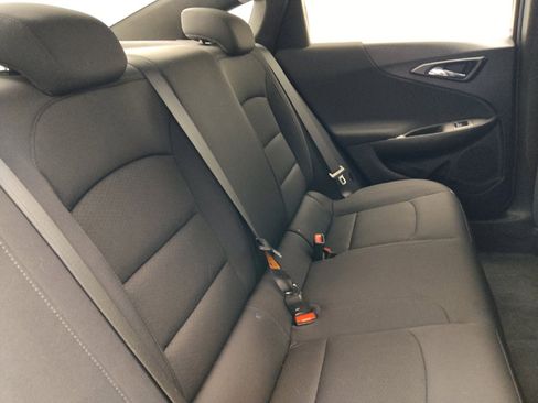 Used 2022 Chevrolet Malibu LS FWD image 19
