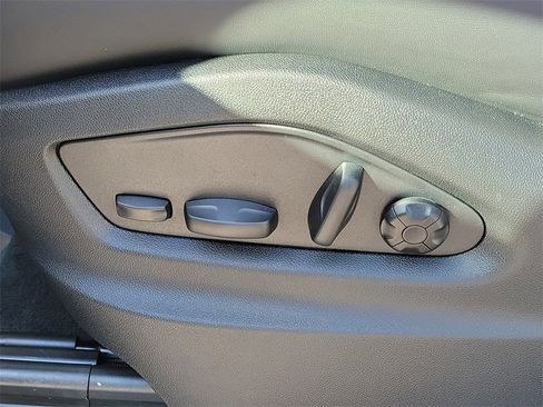 New 2026 Porsche Cayenne image 27