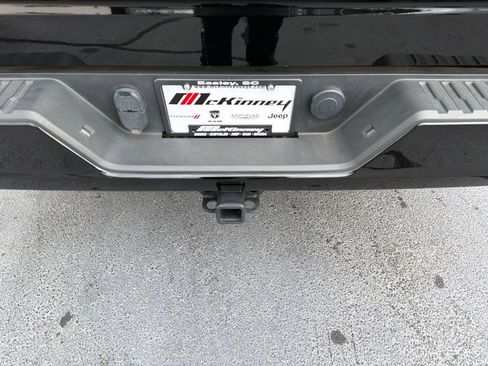 Used 2025 Chevrolet Silverado 1500 Custom RWD image 13