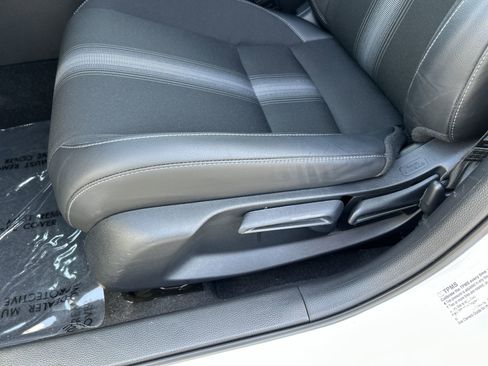 Certified 2025 Honda Civic Sport image 14