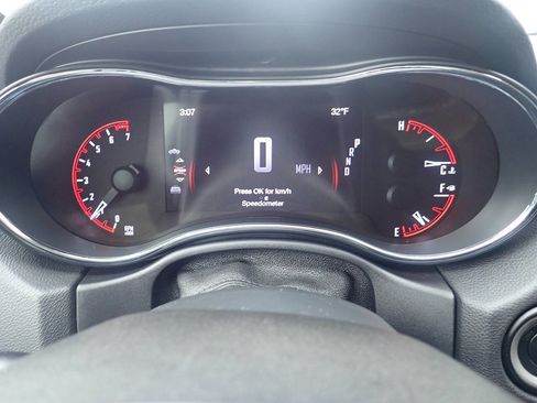 Used 2018 Dodge Durango SXT w/ 3rd Row Seating Group image 4