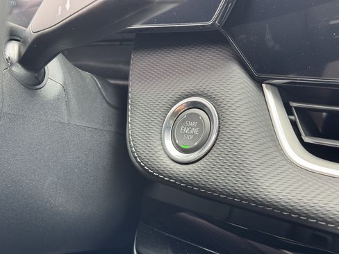 New 2026 Chevrolet Equinox LT image 22