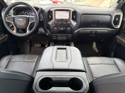 Used 2021 Chevrolet Silverado 3500 High Country image 9