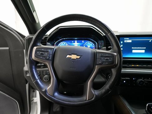 Certified 2023 Chevrolet Silverado 1500 High Country w/ Technology Package image 4