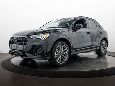 Certified 2023 Audi Q3 2.0T Premium Plus w/ Premium Plus Package AWD/4WD image 7