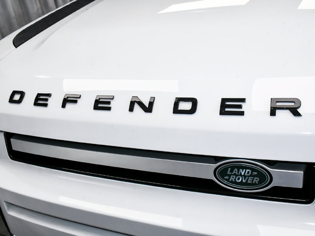 Used 2021 Land Rover Defender 110 SE AWD/4WD image 95