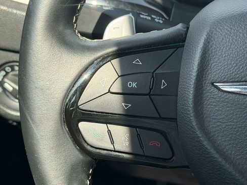 Used 2017 Chrysler 300 S w/ 300S Premium Group AWD/4WD image 27