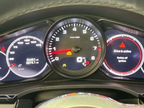 Used 2023 Porsche Cayenne Platinum Edition AWD/4WD image 12