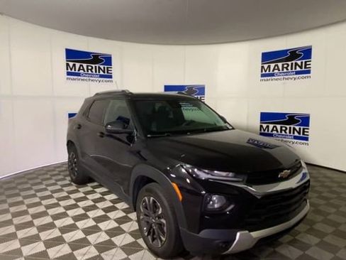 Certified 2023 Chevrolet TrailBlazer LT FWD image 4
