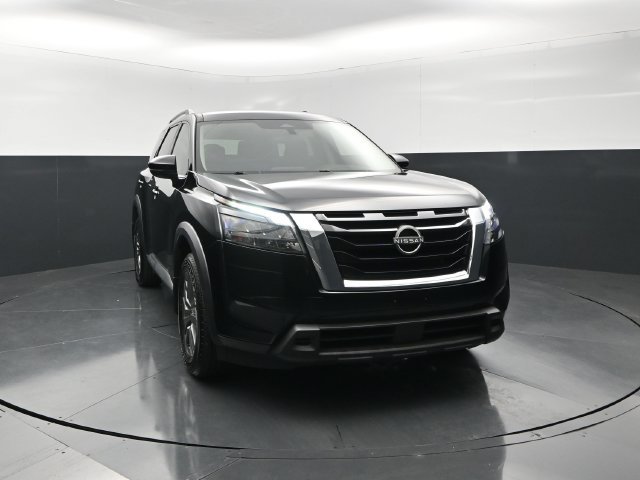 Used 2024 Nissan Pathfinder SV FWD image 5