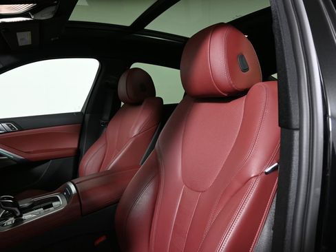 Used 2022 BMW X6 xDrive40i w/ Premium Package AWD/4WD image 5