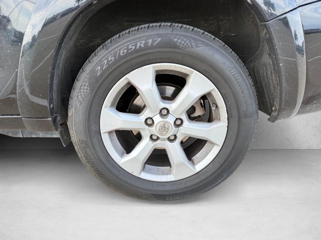 Used 2011 Toyota RAV4 Limited w/ Limited Extra Value Pkg AWD/4WD image 20