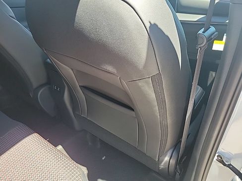 New 2025 Nissan Kicks SR FWD image 37