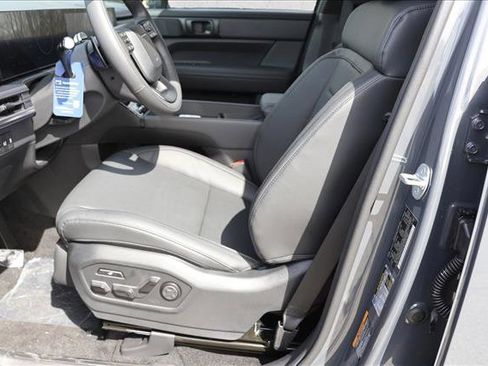 New 2026 Hyundai Santa Fe Calligraphy w/ Tow & Go Package image 11