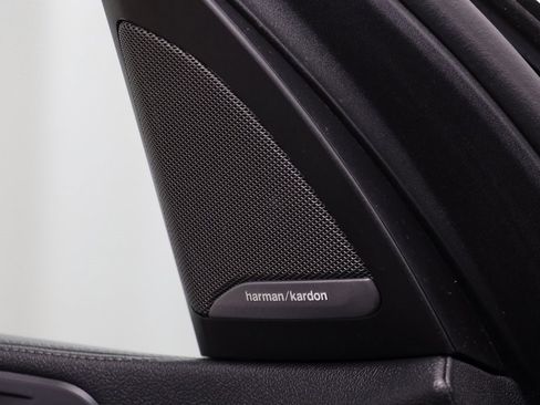 Certified 2023 BMW X5 xDrive40i w/ Executive Package image 7