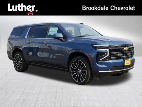 New 2026 Chevrolet Suburban High Country AWD/4WD image 1