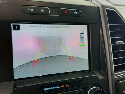 Used 2018 Ford F150 XLT w/ Equipment Group 302A Luxury AWD/4WD image 23