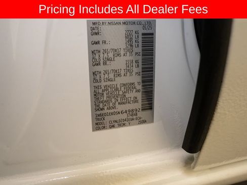 Certified 2025 Nissan Frontier PRO-4X w/ Pro Premium Package AWD/4WD image 23