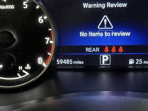 Used 2023 Nissan Murano SV image 12