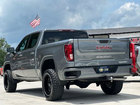 Used 2021 GMC Sierra 1500 Elevation RWD image 5