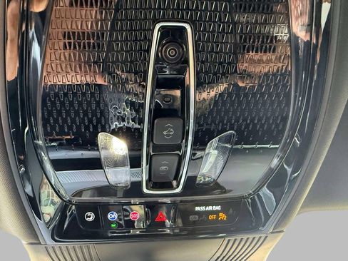 Used 2026 Cadillac Vistiq Luxury w/ LPO, Floor Liner Package AWD/4WD image 27
