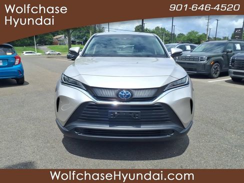 Used 2021 Toyota Venza LE w/ Carpet Mat Package (TMS) AWD/4WD image 8