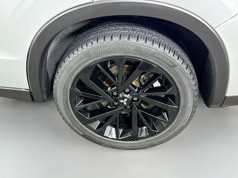 Used 2022 Mitsubishi Outlander SEL Black Edition image 35