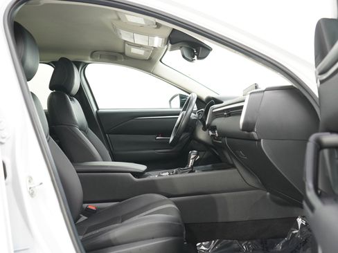 Used 2024 MAZDA CX-50 AWD 2.5 S w/ Weather Package image 11